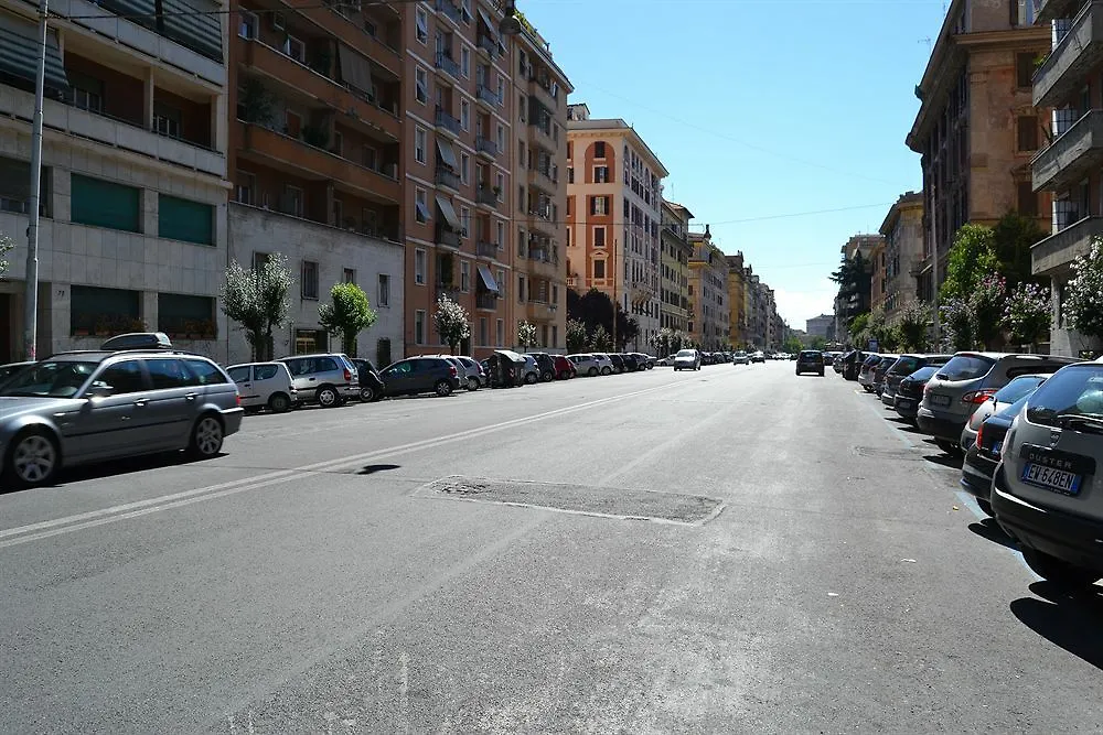 I Prati Di Roma Hotel 3*,